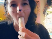 Snapchat girl eats banana with yogurt on it ♡ 6/16