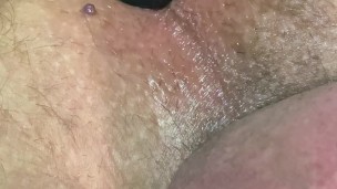 Anal stretching with aufblasbar anal plug