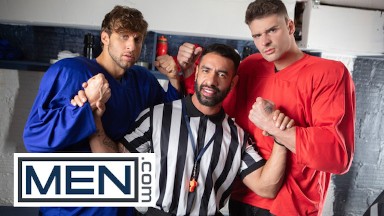 MEN - Hunky Players Dom King, Malik Delgaty Cooperate To Spitroast The referee Mateo Zagal