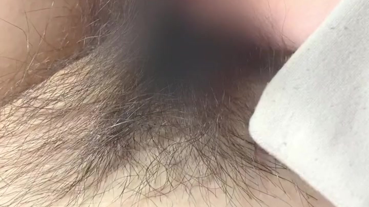 i-come-with-my-fingers-realistic-masturbation-of-hairy-japanese