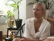 Ersties - Sexy deutsche Blondine fingert im heißen Solo 6/16