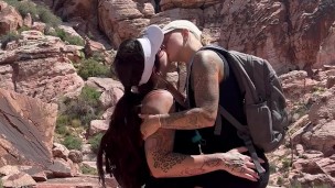 Making me wet in public kissing and rubbing