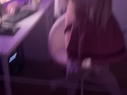 dancing in outfit 14/16