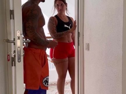 Cizinec jí nabídne prachy za blowjob i sex