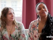 Ersties - 3 sexy Mädchen haben Sex mit verbundenen Augen 2/16