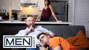 MEN - Twink Maverick Sun Can't Resist His Gf's Sexy Godfather Daddy Cakes Who Wants To Drill His Ass