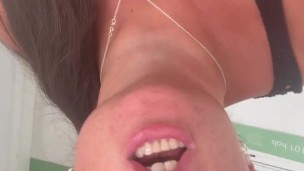 Masturbating On The Hotel😏😈