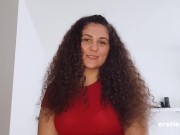 Ersties - Brünette benutzt einen Vibrator, um zum Orgasmus zu kommen 12/16