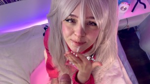 Милая Alice проглотила сладкую сперму
