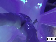 Wrestler has some double toy action 14/16