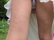 Romantyczny sex przy ognisku z gorącą żoną nad jeziorem. Polska milf 5/16