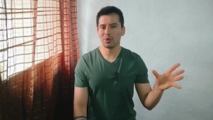 Hombre maduro es penetrado y da verga a taxista bisexual con novia!Relato sexual