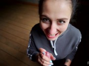 Quickie Blowjob in Abandoned Park House 7/16