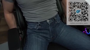 Let's get this Jeans pump up and humping in my Levi's to make it dirty! (Full vid on OnlyFans)
