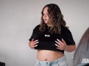 CHUPAS DELICIOSO! que sabroso ver como le come el coño a la modelo webcam 7/16