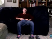 Solo Gay Spurts Cum After A Solo Wank 1/16