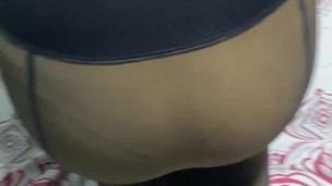 Novia infiel es penetrada de perrito