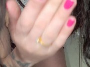 Brazilian tail showing her pussy while shaking 16/16