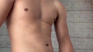 Me hice una paja después de 1 semana sin sacar leche