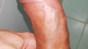 primer plano masturbación en bragas calientes, hasta orgasmo a chorros, pov