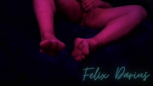Felix's Feet