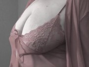 Big natural soft saggy tits of a mature BBW milf. 6/16