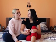 Ersties - Julia und Victoria fingern und lecken sich zum Orgasmus 4/16