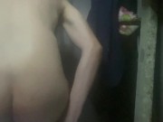 Bouncing on him - Screenshot 12 of 16 - Toys