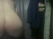 Bouncing on him - Screenshot 6 of 16 - HD