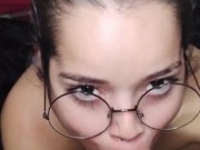 Acabei de sair do banho e a White Moon ja veio de boca no pau pra levar uma gozada - White Wolf OFC 7/16