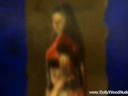 Indian Beauty Shows Off Her Body 1/16