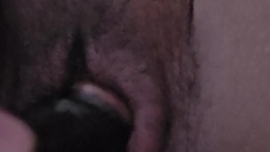 Hard time trying to fuck myself while watching virtual pornhub