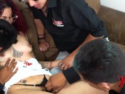 MILF pelirroja venezolana hace pasar casting a 3 chicos debutantes 13/16