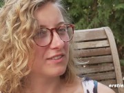 Ersties - Französin Manu verbringt eine sinnliche Zeit mit sich selbst im Zelt 15/16