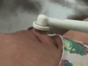 Ragazza orgasmo pulsante con lo spazzolino 14/16