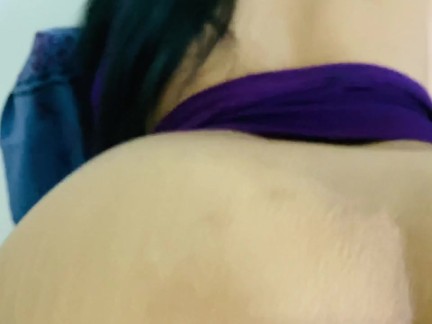 සුපිරිම පොල් ලෙලි ගැහිල්ලක් ටානිගෙන් / Step mother give hard fuck cow girl position thumbnail
