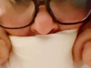 SHY NERDY COLLEGE GIRL FILMING HERSELF WHILE BBC STRETCHING HER TIGHT PUSSY AND ASSHOLE 15/16