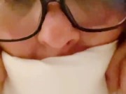 SHY NERDY COLLEGE GIRL FILMING HERSELF WHILE BBC STRETCHING HER TIGHT PUSSY AND ASSHOLE 9/16