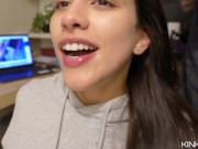 Mi novia latina se calienta viendo porno, me da una MAMADA y FOLLADA DURA 7/16