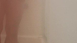 Pinoy Daddy OFW naked shower