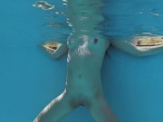 She’s incredibly flexible in the pool 15/16