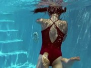 She’s incredibly flexible in the pool 2/16