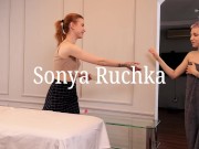 Hot masseuse oil massages tight first timer Sonya 1/16