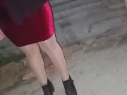 La encontré triste y sola en la noche y me ofrecí a acompañarla hasta su cuarto (Real chica infiel) 1/16