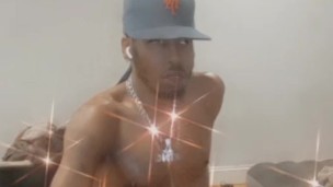 Shorty frm NYC Packin'N'Jackin