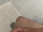 Tiro mi leche solito en el baño 9/16