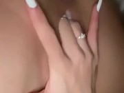 Me masturbo a tu nombre y rico squirt 14/16