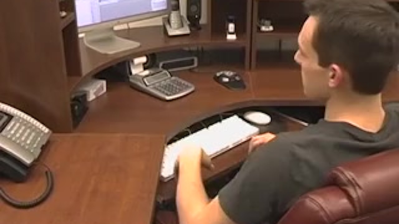 Coworkers Nevin Scott And Jason Raze Smooth Anal Sex - RedTube