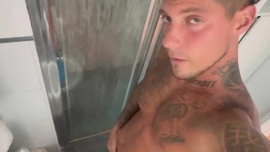 BoyGym Muscle Piss In My Bathroom💦