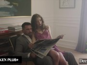 VIXENPLUS Luscious babe seduces step father 7/16